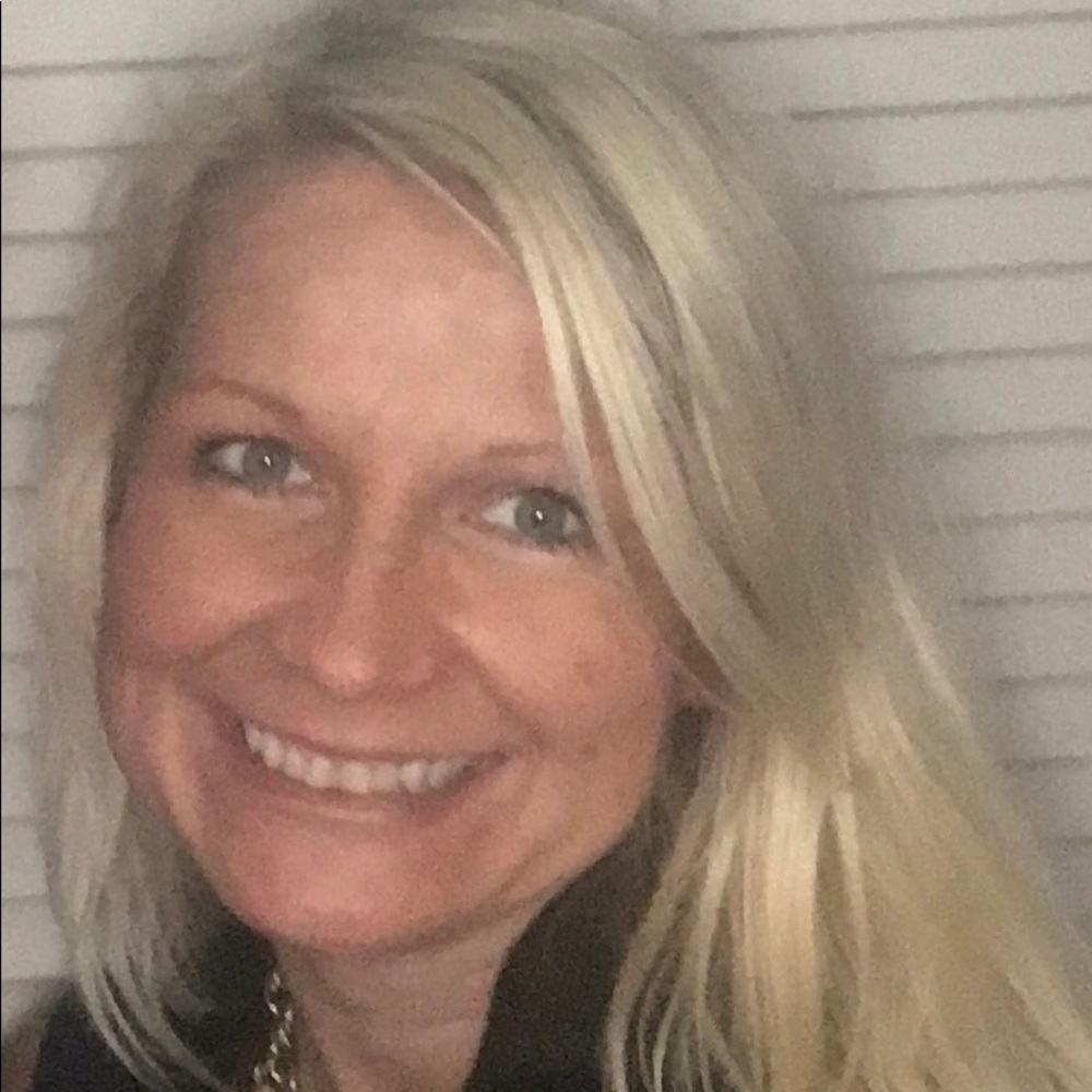 Meet your Posher, Nichole